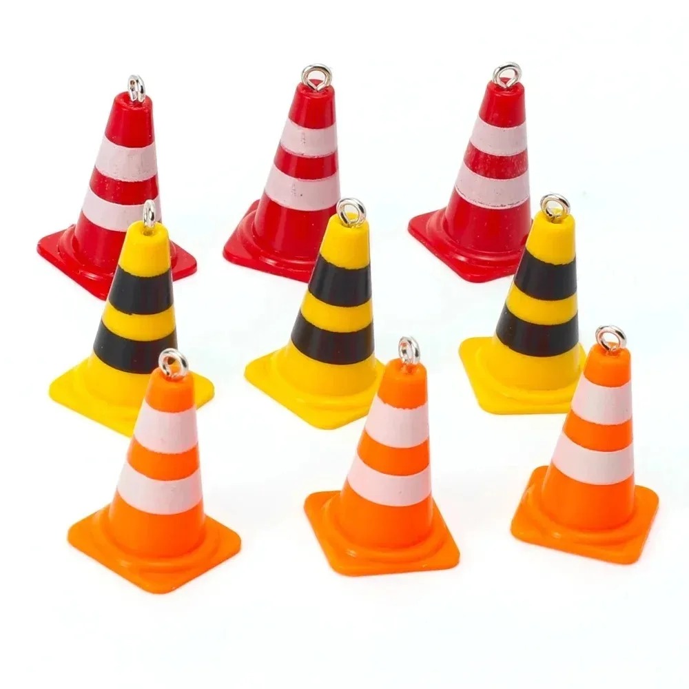 10 قطع من الحلي المرحة على شكل - مراجعة Road Traffic Cone وسعره